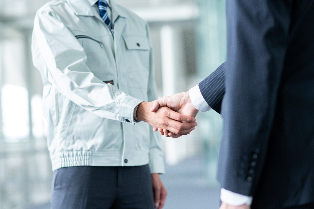 「個」を重んじる人間関係でも、<br />サポートは手厚く